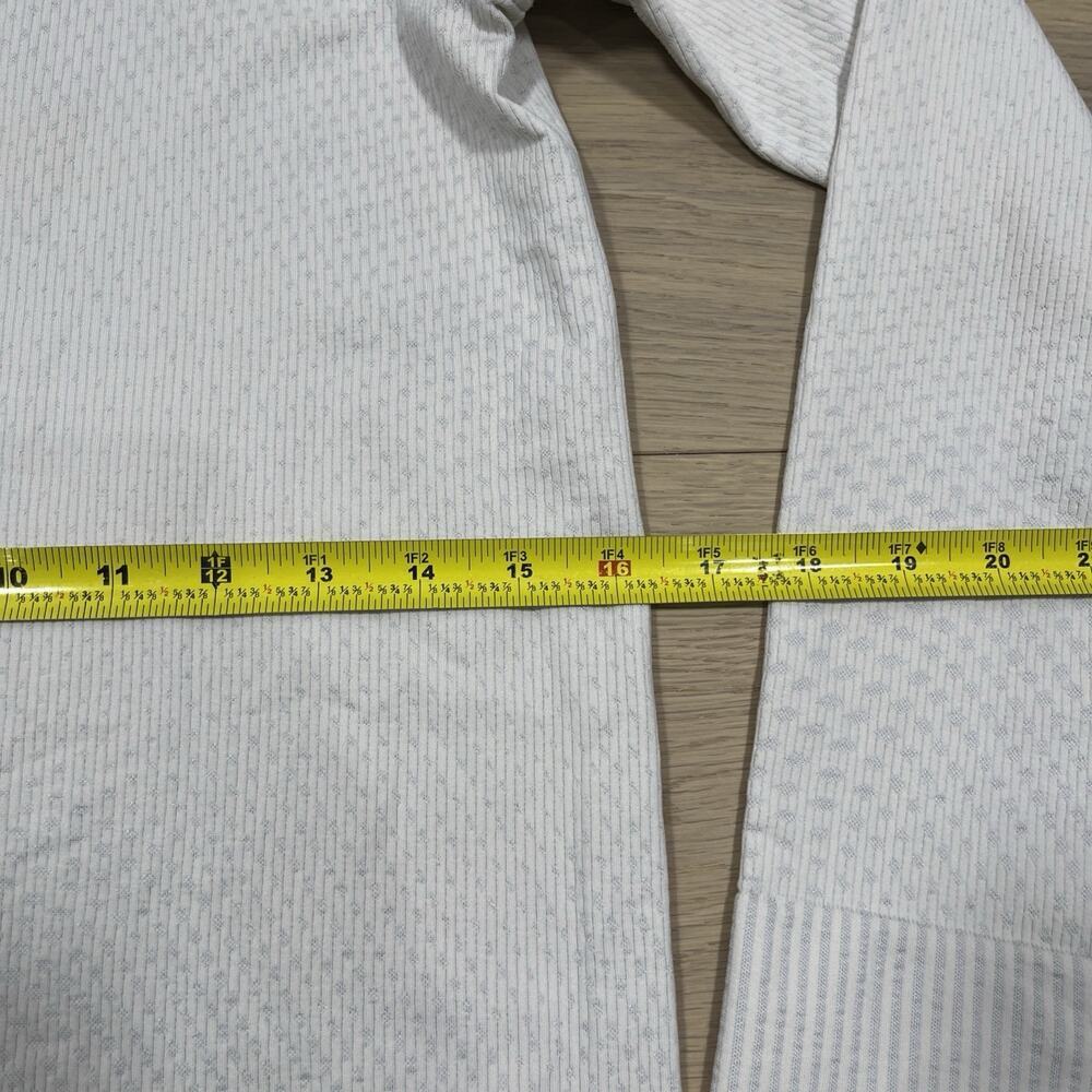 Lululemon White Long Sleeve Tee - Picture 5 of 12